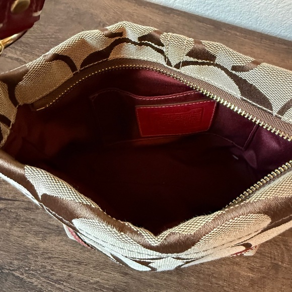Coach Brown and Red Signature Shoulder Bag - G0782-40347 - Picture 3 of 3